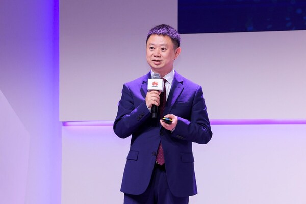 Perry Yang, President of Huawei Enterprise Optical Domain