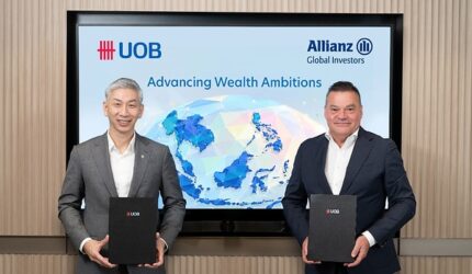 UOB Perkuat Bisnis Wealth Management melalui Kemitraan Distribusi Strategis dengan Allianz Global Investors UOB Perkuat Bisnis Wealth Management melalui Kemitraan Distribusi Strategis dengan Allianz Global Investors