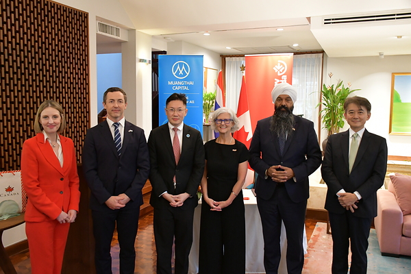 FinDev Canada memberikan pinjaman sebesar USD 60 juta kepada Muangthai Capital demi memajukan kesetaraan gender dan investasi sektor swasta di Thailand FinDev Canada memberikan pinjaman sebesar USD 60 juta kepada Muangthai Capital demi memajukan kesetaraan gender dan investasi sektor swasta di Thailand